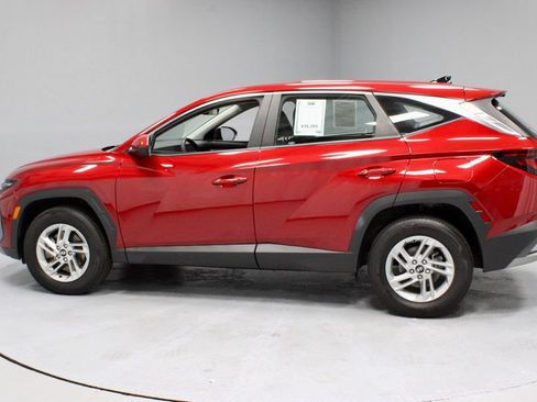 Certified 2025 Hyundai Tucson SE AWD/4WD image 6