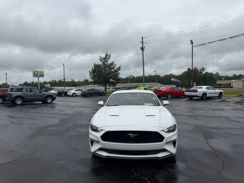 Used 2019 Ford Mustang Coupe w/ Equipment Group 101A RWD image 2