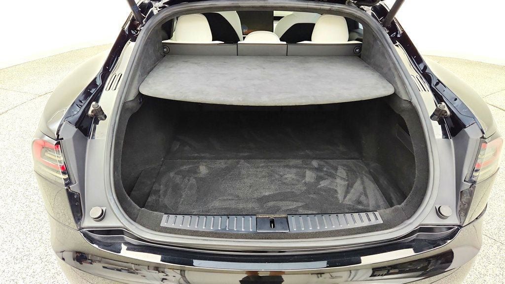 Used 2022 Tesla Model S Plaid AWD/4WD image 24
