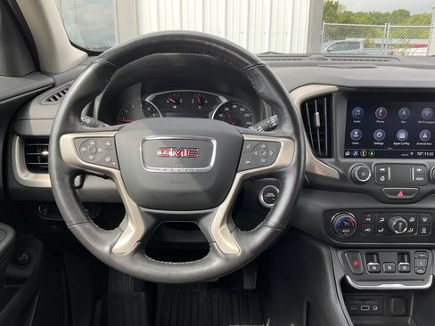Used 2020 GMC Terrain Denali w/ Denali Premium Package AWD/4WD image 4