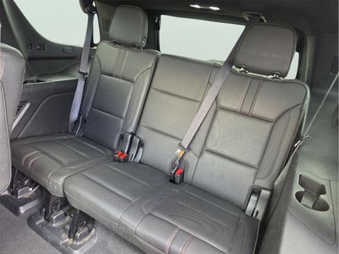 Used 2022 Chevrolet Tahoe RST w/ Luxury Package RWD image 23