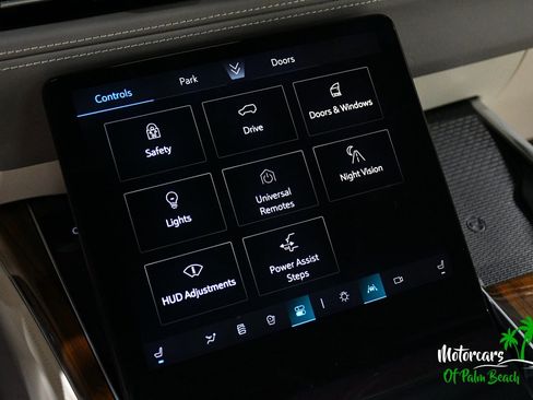 Used 2025 Cadillac Escalade Sport Platinum AWD/4WD image 53