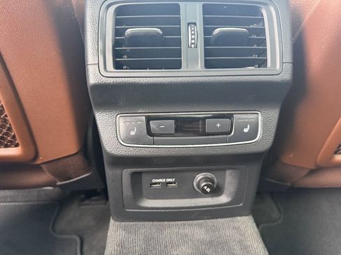 Used 2020 Audi Q5 2.0T Premium Plus AWD/4WD image 27