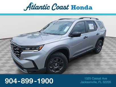 New 2025 Honda Pilot TrailSport
