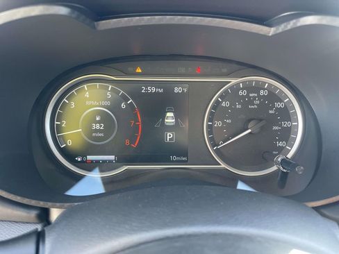 New 2025 Nissan Versa SR w/ Trunk Package image 26