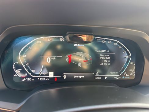 Used 2023 BMW X5 xDrive45e w/ Executive Package image 10