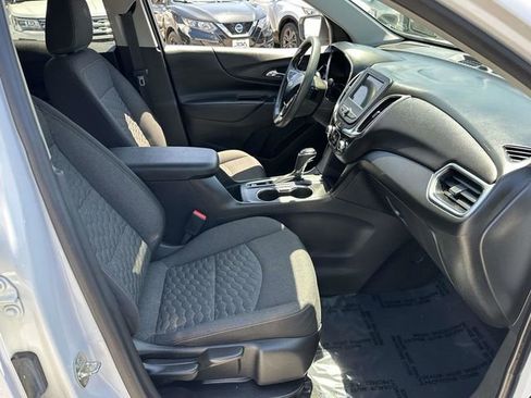 Used 2019 Chevrolet Equinox LT FWD image 20