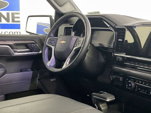 Used 2024 Chevrolet Silverado 1500 LTZ w/ LTZ Convenience Package II AWD/4WD image 14