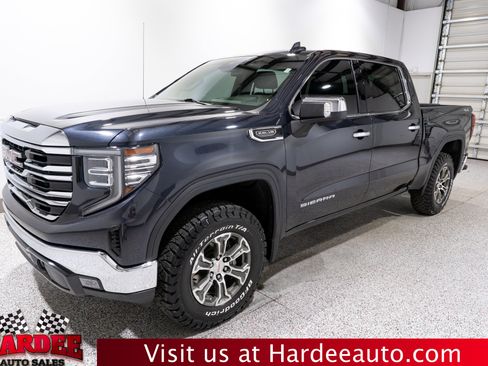 Used 2025 GMC Sierra 1500 SLT AWD/4WD image 2