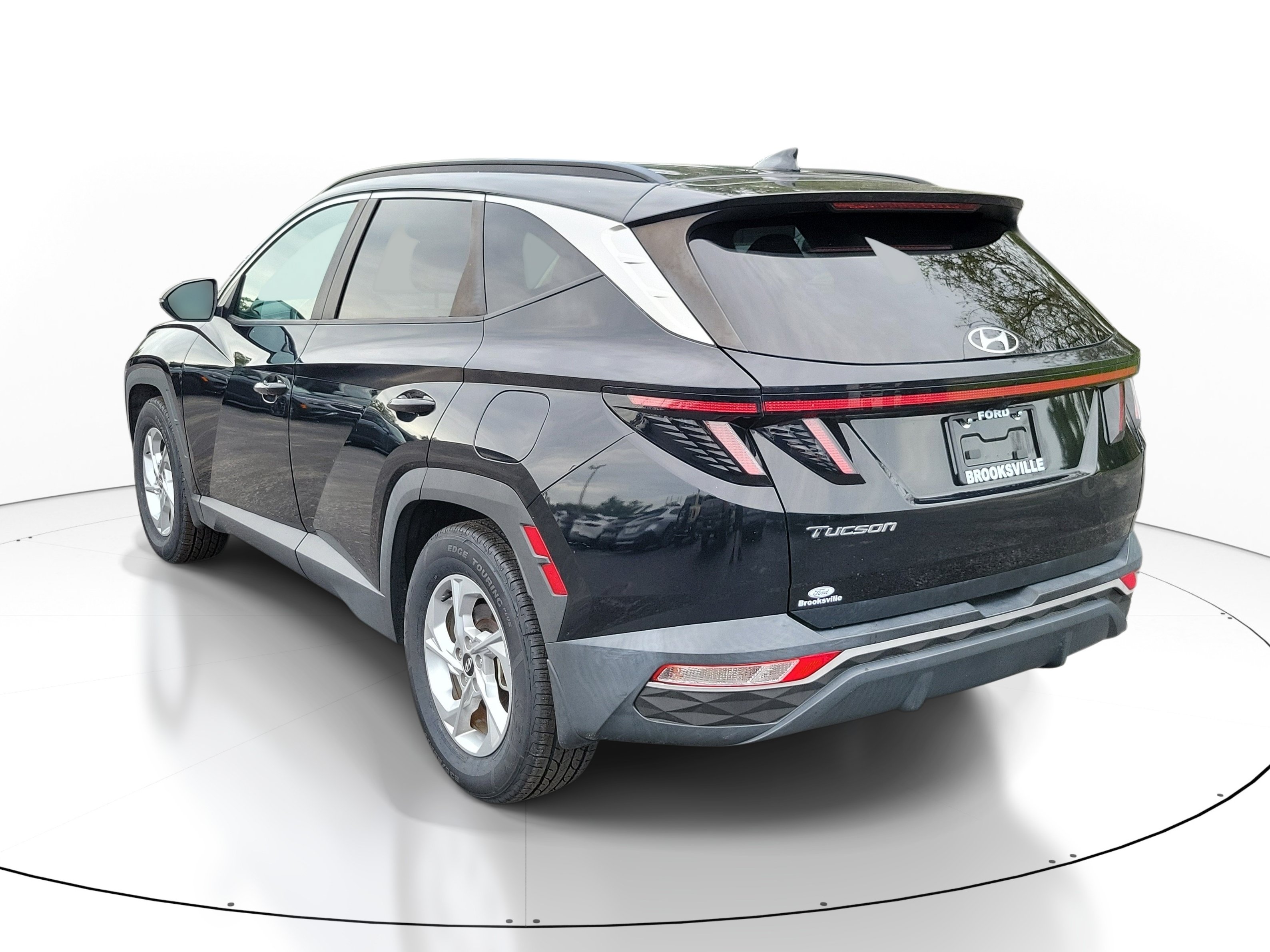 Used 2022 Hyundai Tucson SEL FWD image 4