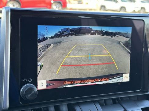 Used 2024 Toyota RAV4 XLE image 18