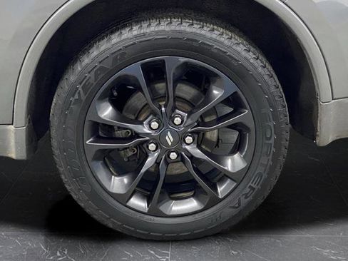 Used 2021 Dodge Durango GT image 37