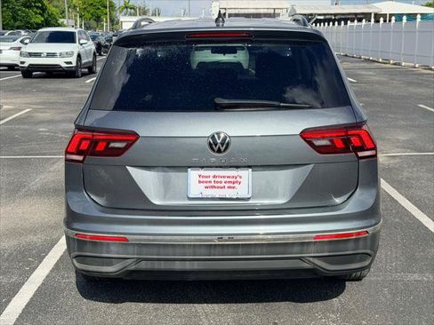 Used 2022 Volkswagen Tiguan S FWD image 6