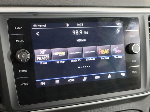 Used 2021 Volkswagen Atlas SE image 37