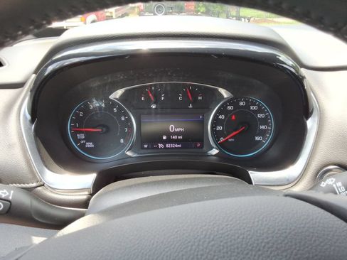 Used 2022 Chevrolet Traverse LT w/ Midnight/Sport Edition AWD/4WD image 28