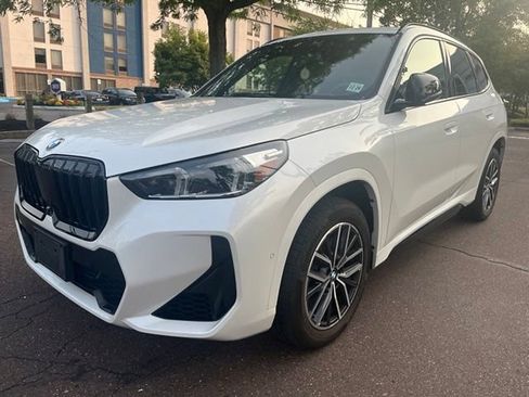 Used 2023 BMW X1 xDrive28i w/ Premium Package AWD/4WD image 7