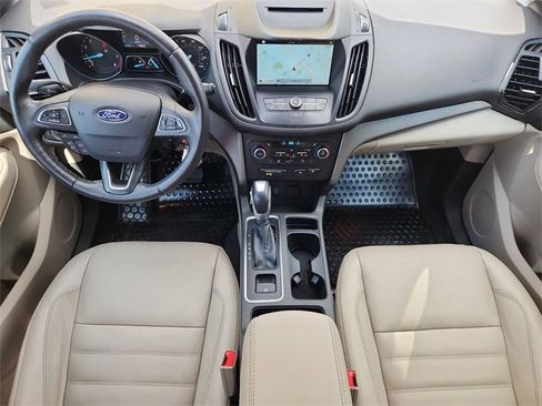 Used 2018 Ford Escape SEL image 19