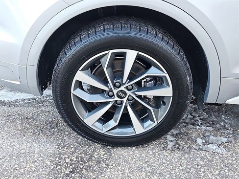 Used 2023 Audi Q5 2.0T Premium Plus image 9