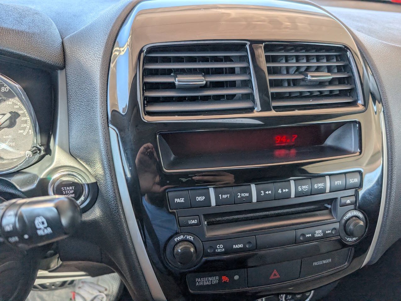 Used 2013 Mitsubishi Outlander Sport LE AWD/4WD image 22