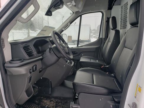 New 2026 Ford Transit 250 148 Medium Roof image 10