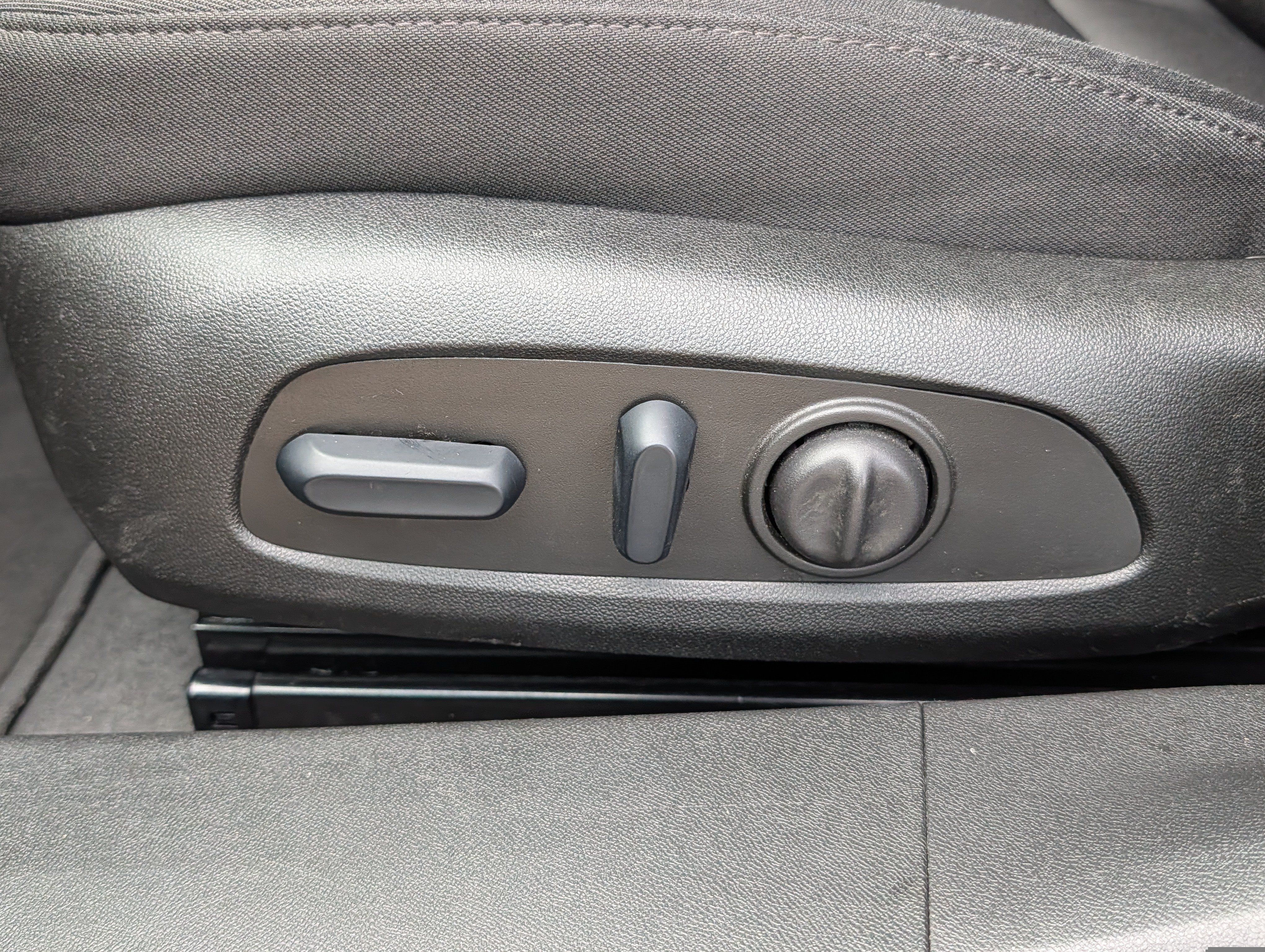 Certified 2025 Chevrolet Malibu LT FWD image 14