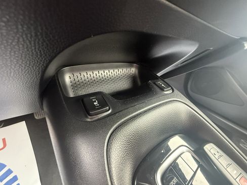 Used 2022 Toyota Corolla XSE w/ Carpet Mat Package (TMS) image 22