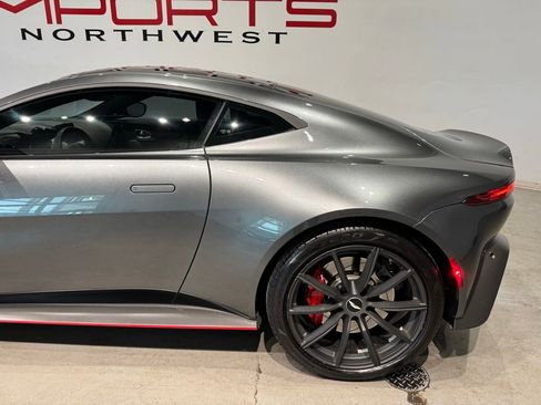 Used 2020 Aston Martin V8 Vantage Coupe image 6