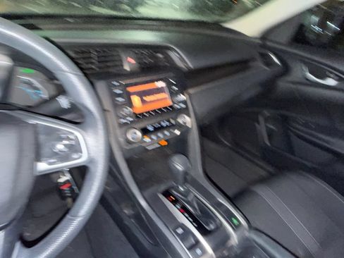 Used 2020 Honda Civic LX image 41