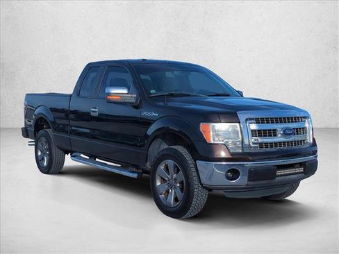 Used 2013 Ford F150 XLT w/ XLT Chrome Pkg image 3