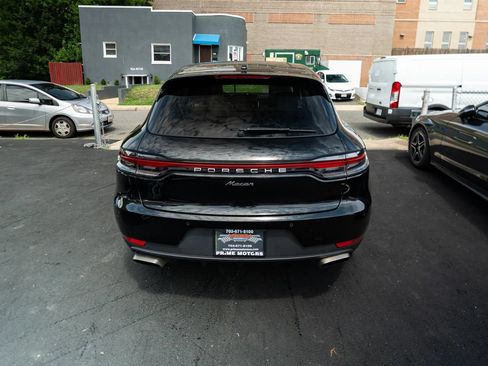 Used 2019 Porsche Macan AWD/4WD image 4
