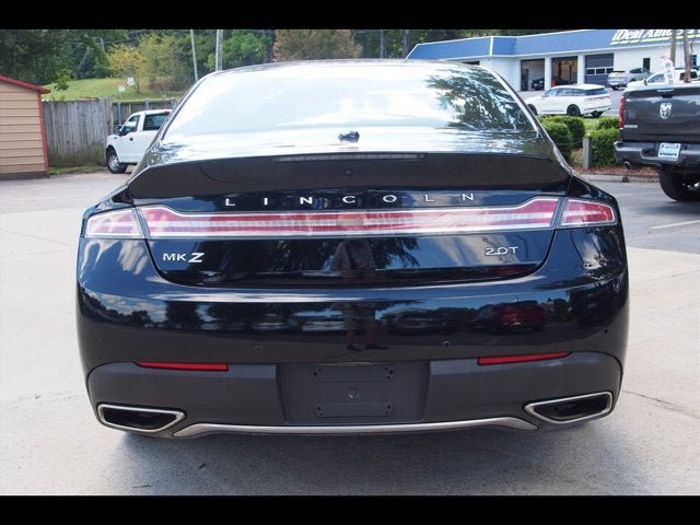 Used 2017 Lincoln MKZ Reserve w/ Technology Package FWD image 4