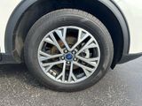 Used 2022 Ford Escape SEL image 2