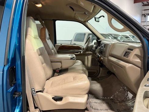 Used 2001 Ford F250 XLT image 17
