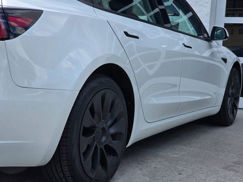 Used 2023 Tesla Model 3 Standard Range image 38