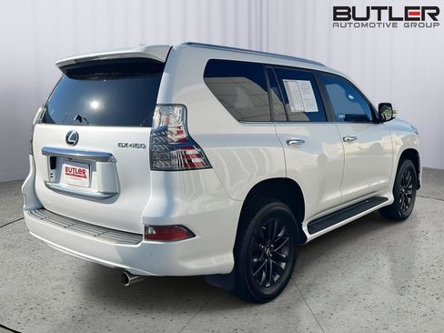 Used 2021 Lexus GX 460 Premium w/ Premium Package image 6