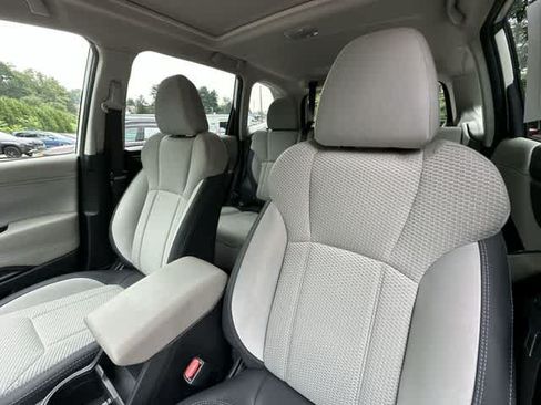 Used 2019 Subaru Forester Premium AWD/4WD image 16