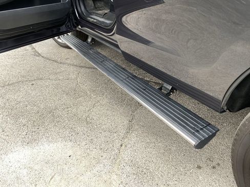 Certified 2024 Ford Expedition Limited image 51