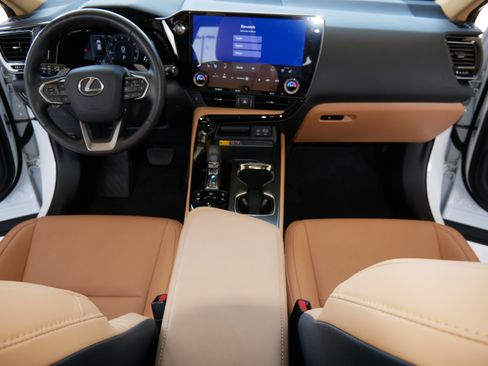 Certified 2026 Lexus NX 350 AWD w/ Accessory Package (2T) image 26