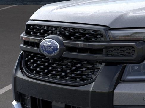 New 2025 Ford Ranger Lariat image 17