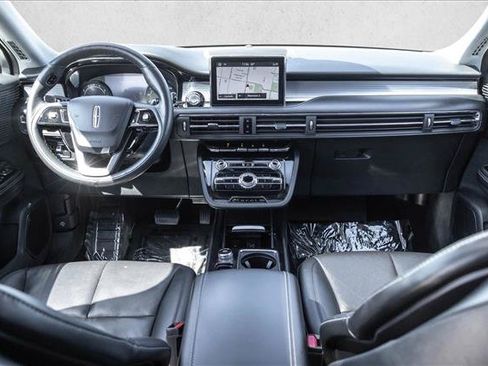 Used 2022 Lincoln Corsair AWD w/ Premium Package image 21