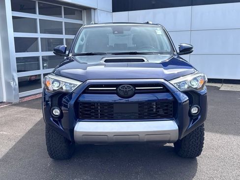 Used 2022 Toyota 4Runner TRD Off-Road Premium w/ TRD Black Wheel Package (TMS) AWD/4WD image 8