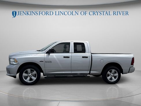 Used 2013 RAM 1500 Express RWD image 9