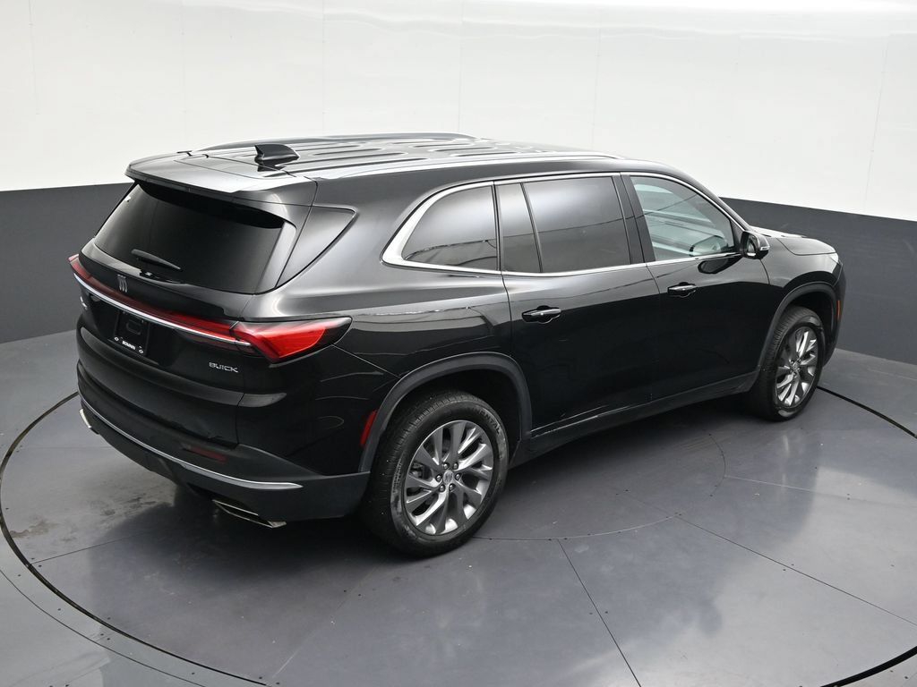 Used 2025 Buick Enclave Preferred w/ Power Package FWD image 19