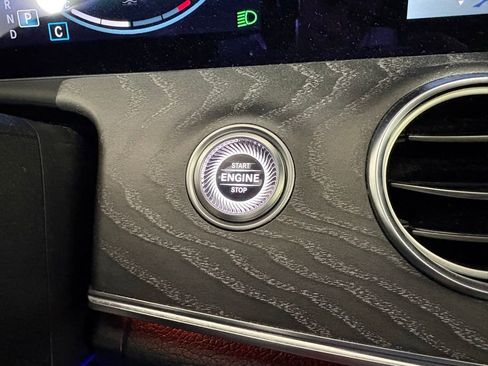 Used 2021 Mercedes-Benz E 350 4MATIC Sedan image 29