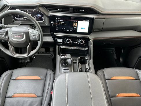 Certified 2025 GMC Sierra 1500 AT4 image 14