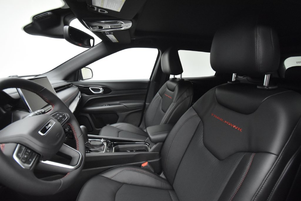 New 2027 Jeep Compass Trailhawk AWD/4WD image 33