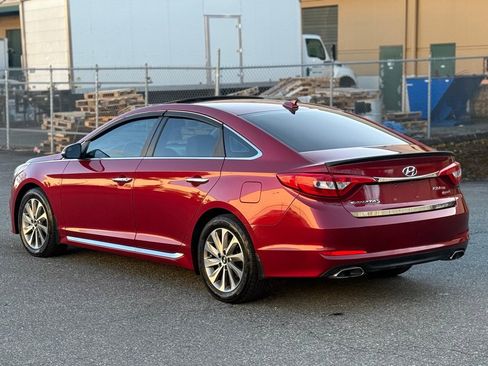 Used 2016 Hyundai Sonata Sport w/ Option Group 1V FWD image 6