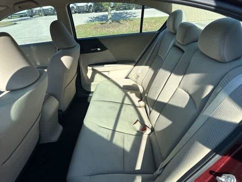 Used 2016 Honda Accord LX image 5