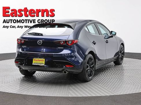 Used 2024 MAZDA MAZDA3 s FWD image 5