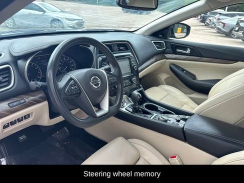 Used 2018 Nissan Maxima Platinum FWD image 13